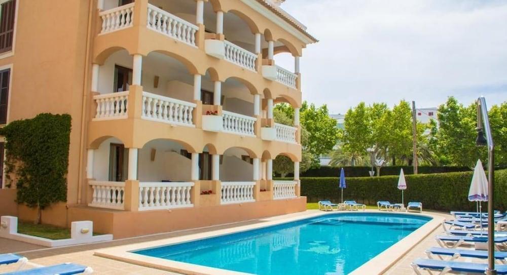 Apartamentos S'Olivera Canyamel  Luaran gambar