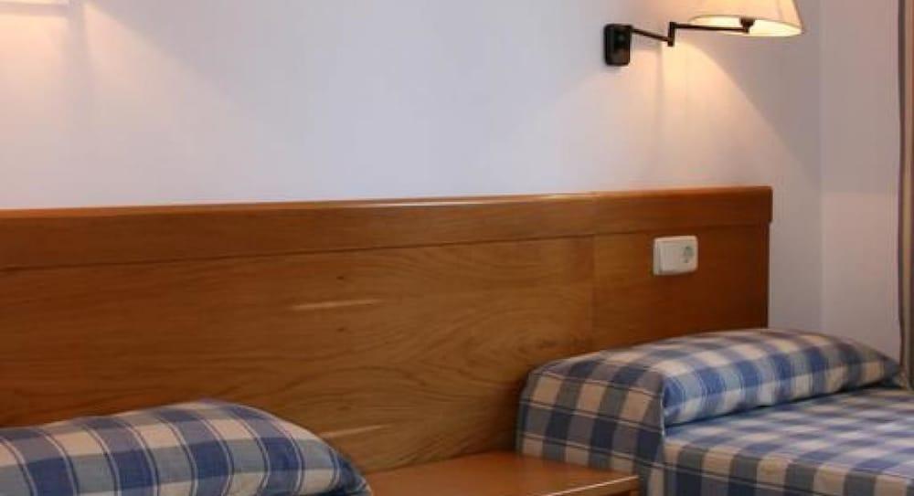 Apartamentos S'Olivera Canyamel  Luaran gambar