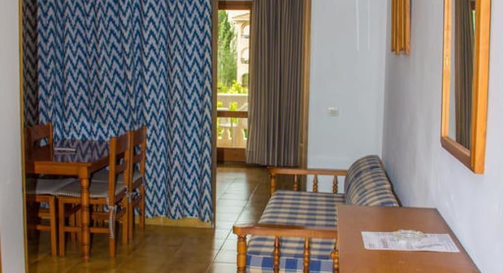 Apartamentos S'Olivera Canyamel  Luaran gambar