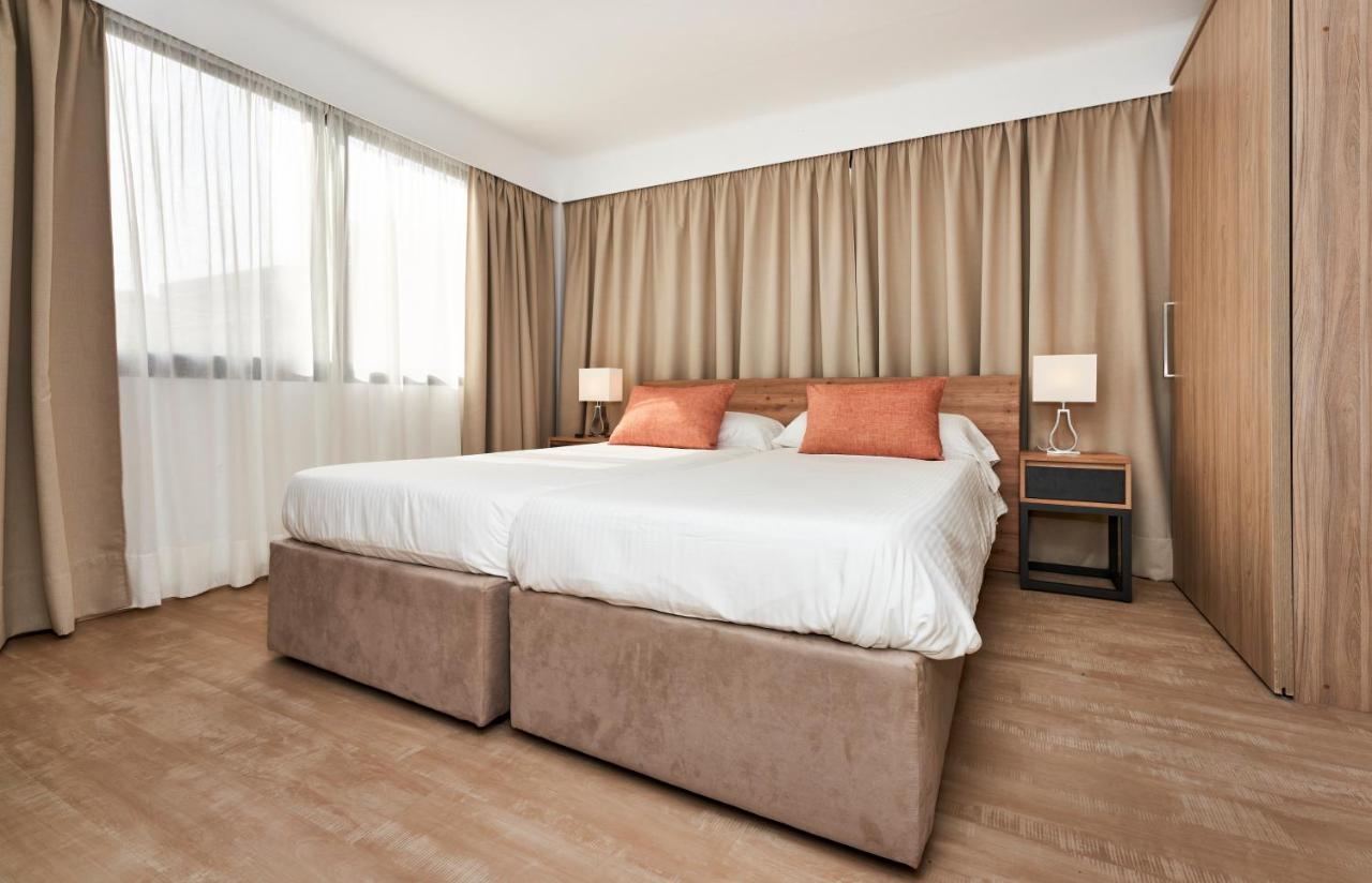 Apartamentos S'Olivera Canyamel  Luaran gambar